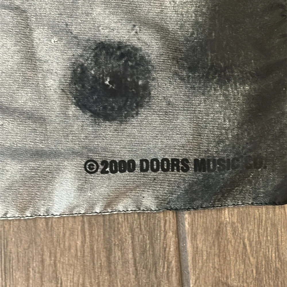 DOORS scarf by the Doors Music Co. black, silver and gray. Excellent optics